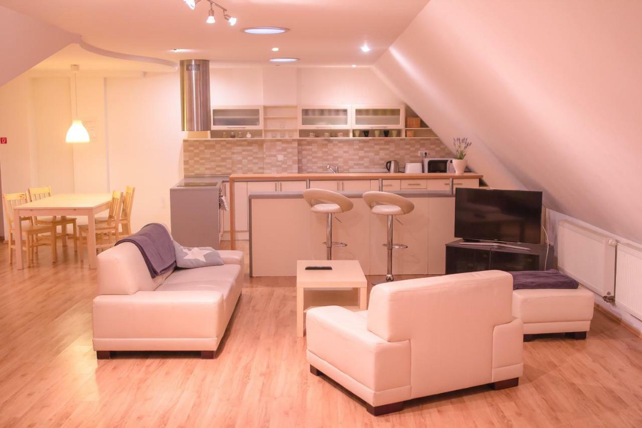 Old Town Apartment Trencin Ngoại thất bức ảnh